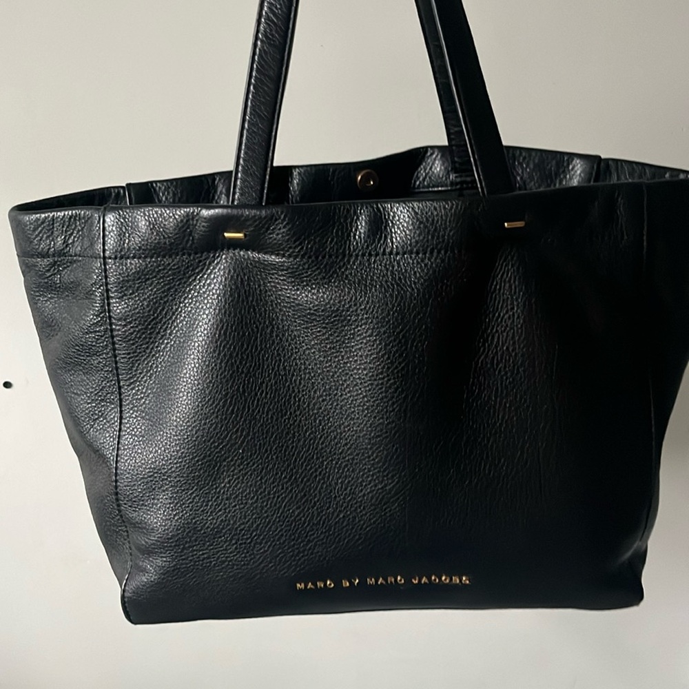 Black leather Marc Jacob Pursue